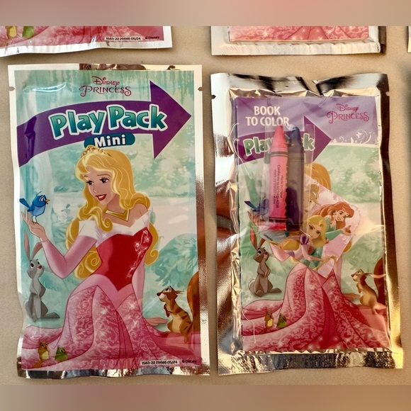 Disney Princess Mini Play Pack’s - 6 Packs NEW - Picture 2 of 3